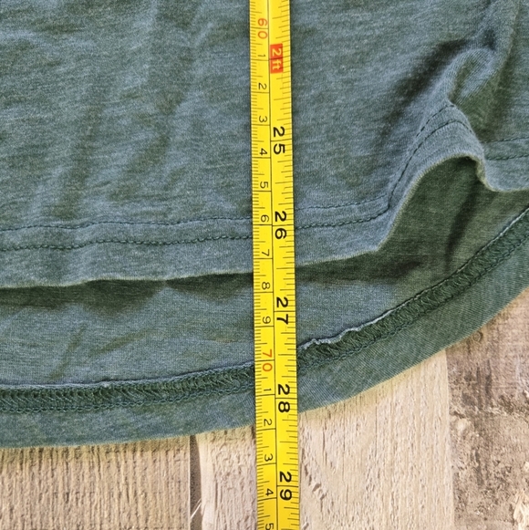 G3 For Her by Alyssa Milano | Oakland Athletics V-neck T-shirt sz 2XL - Picture 7 of 7